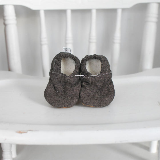 B O O T I E S | Linen in Brown