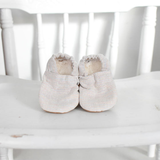 B O O T I E S | Rainbow Linen | 3-6 months