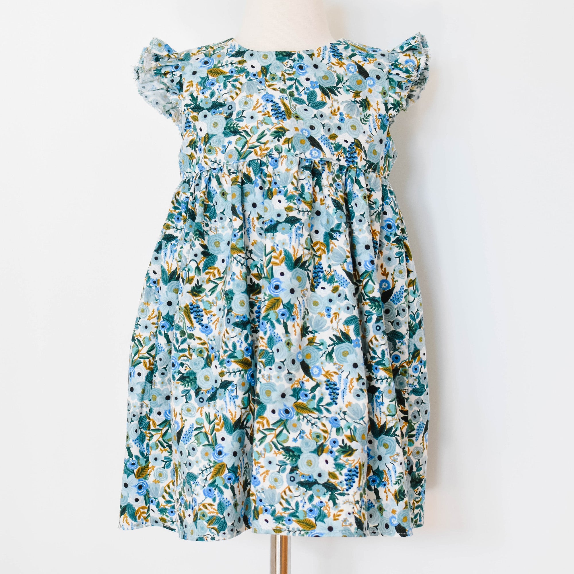 D R E S S E S | Ruffle | Garden Party Blue - Two Little Beans & Co. D R E S S E S | Ruffle | Garden Party Blue - Two Little Beans & Co.